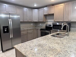 17097 Thompson Ave in Port Charlotte, FL - Building Photo - Building Photo