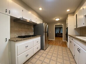 1110 Grover Ln in Norman, OK - Building Photo - Building Photo