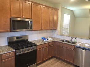 339 Zuma Dr in Liberty Hill, TX - Building Photo - Building Photo