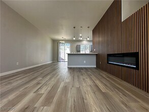 2649 Heathrow St in Las Vegas, NV - Building Photo - Building Photo