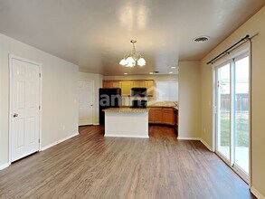 220 Archer Rd in Middleton, ID - Building Photo - Building Photo