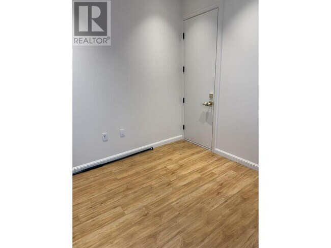4920 Larkspur Ave in Richmond, BC - Building Photo - Building Photo