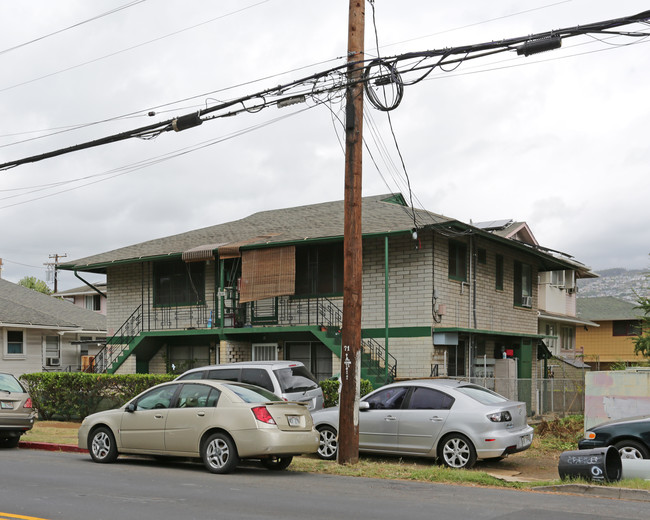 3010 Date St in Honolulu, HI - Building Photo - Building Photo