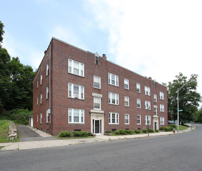 545-559 Arch St in New Britain, CT - Building Photo - Building Photo