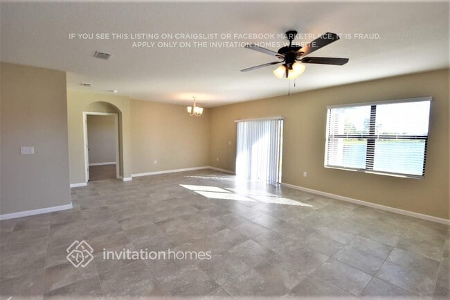 4394 Magenta Isles Dr in Melbourne, FL - Foto de edificio - Building Photo