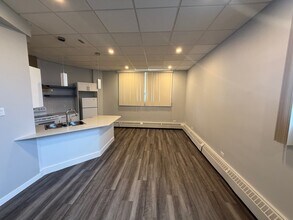 Concord Tower in Edmonton, AB - Building Photo - Building Photo