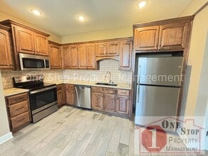 138 Roller Ct in Platte City, MO - Building Photo - Building Photo