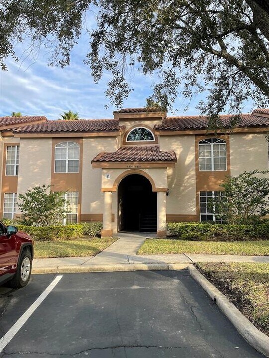 4811 Brighton Terrace in Orlando, FL - Building Photo
