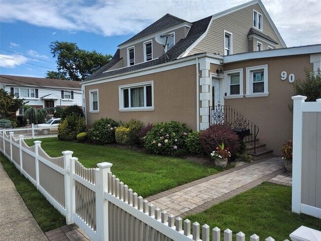 property at 90 Hempstead Ave