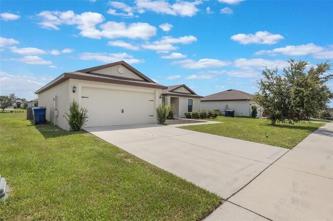 1172 Moyle Way in Mascotte, FL - Building Photo - Building Photo
