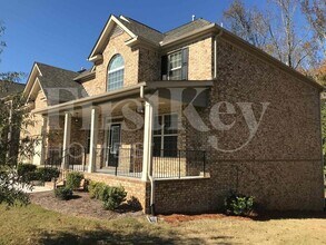 948 Spanish Moss Tr in Loganville, GA - Building Photo - Building Photo