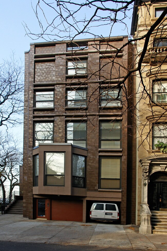 222 Columbia Pl in Brooklyn, NY - Building Photo - Building Photo