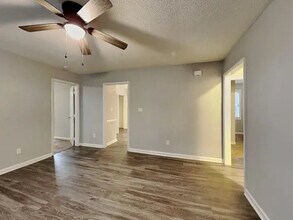 5150 Mimi Ct in Dallas, TX - Building Photo - Building Photo