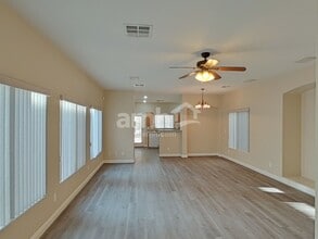 1337 Cedar Berry Ct in Henderson, NV - Building Photo - Building Photo