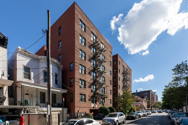 Origin Briggs in Bronx, NY - Building Photo - Building Photo