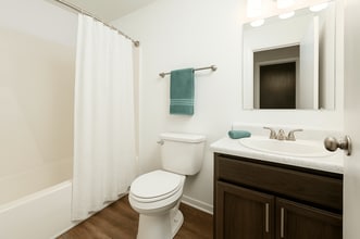Carriage Place Apartments in Huntington, IN - Foto de edificio - Building Photo