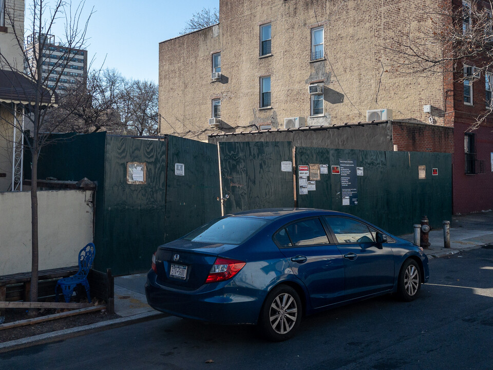 466 Midwood St in Brooklyn, NY - Building Photo