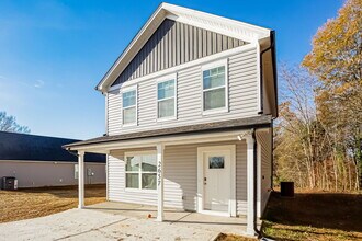 2657 Melchor St in Kannapolis, NC - Building Photo - Building Photo