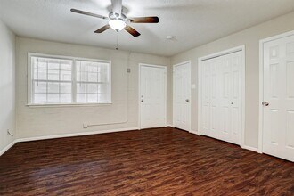 802 Stanford St in Houston, TX - Building Photo - Building Photo