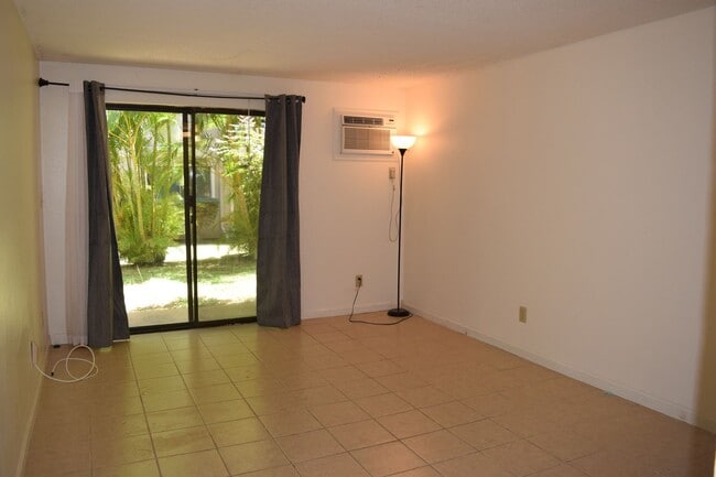 property at 2747 S Kihei Rd