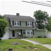 1350 Brooklawn Ave in Bridgeport, CT - Building Photo