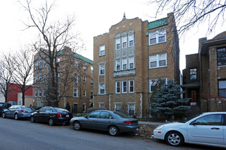 Rogers Park in Chicago, IL - Building Photo - Building Photo