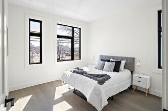 103 Washington St in Somerville, MA - Foto de edificio - Building Photo