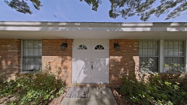property at 1072 Crystal Bowl Cir