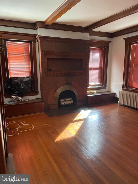 property at 1050 Stuyvesant Ave