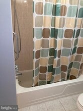 9921 Bustleton Ave in Philadelphia, PA - Building Photo - Building Photo