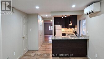 37 Connaught Ave in Toronto, ON - Building Photo