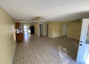 106 E Vaughn Ave in Gilbert, AZ - Building Photo - Building Photo