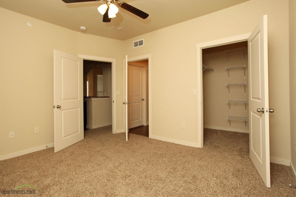 Lodge at Guadalupe Apartments LP in New Braunfels, TX