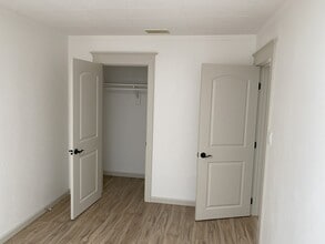 18029 Poplar Ave in Sonoma, CA - Building Photo - Building Photo
