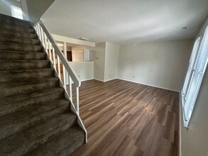 4 Country Gardens Dr in Fletcher, NC - Building Photo - Building Photo