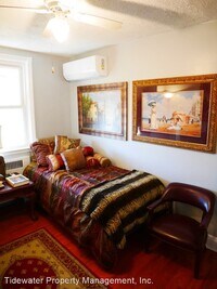 2825 Harview Ave photo'