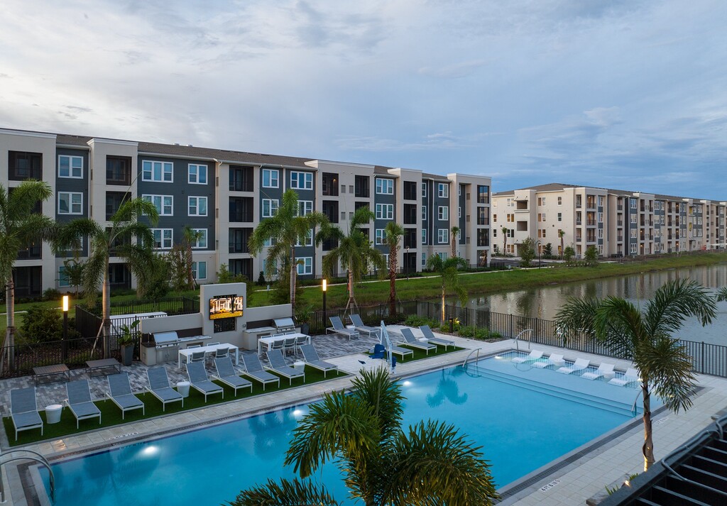 Azora at Cypress Ranch | Lutz, FL Apartments