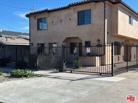 334 Stepney St in Inglewood, CA - Building Photo