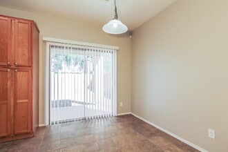 15244 W Shaw Butte Dr in Surprise, AZ - Building Photo - Building Photo