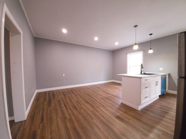 26 Forin St in Belleville, ON - Building Photo - Building Photo