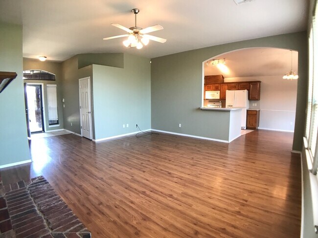 16224 Panther Way in Edmond, OK - Building Photo - Building Photo