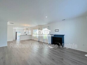351 Middleton Wy in Chesapeake, VA - Building Photo - Building Photo
