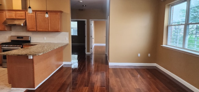 25 Cottage St in Newark, NJ - Building Photo - Building Photo