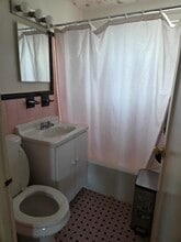 413 Paderewski Ave, Unit 2nd floor in Perth Amboy, NJ - Foto de edificio - Building Photo