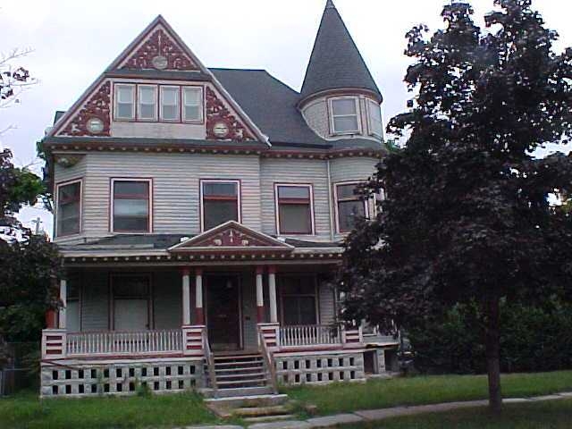 414 Porter Ave in Buffalo, NY - Building Photo