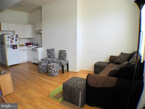 958 N 2nd St in Philadelphia, PA - Building Photo - Building Photo
