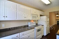 131 Waverly Point Dr photo'