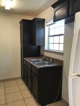 3102 Lane St in Laredo, TX - Foto de edificio - Building Photo