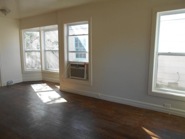 2207 26th St in Lubbock, TX - Foto de edificio - Building Photo