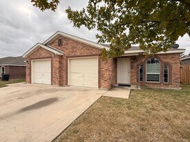 3807 John Chisholm Loop in Killeen, TX - Building Photo